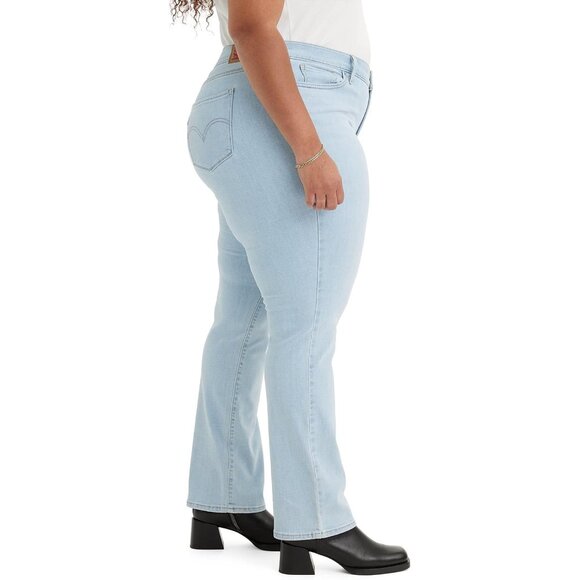 NWOT Levi's Classic Straight Leg Jeans - Picture 2 of 9